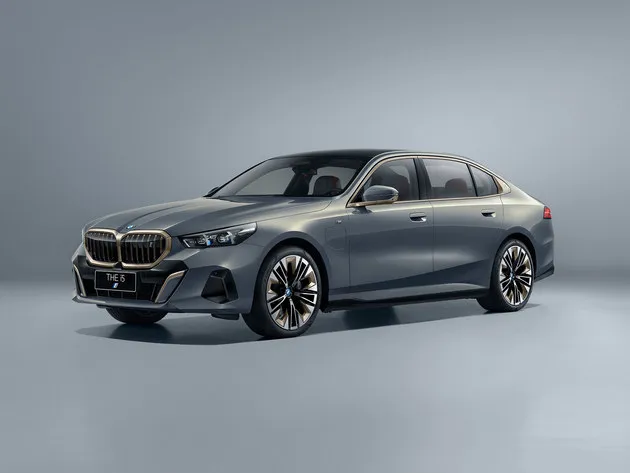 全新BMW 5系长轴距版全球首发 豪华轿车新标杆